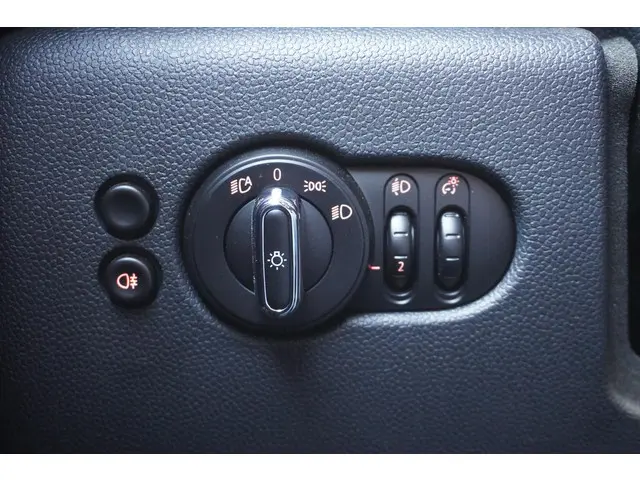 MINI 3-Deurs One 2021 Benzine 22