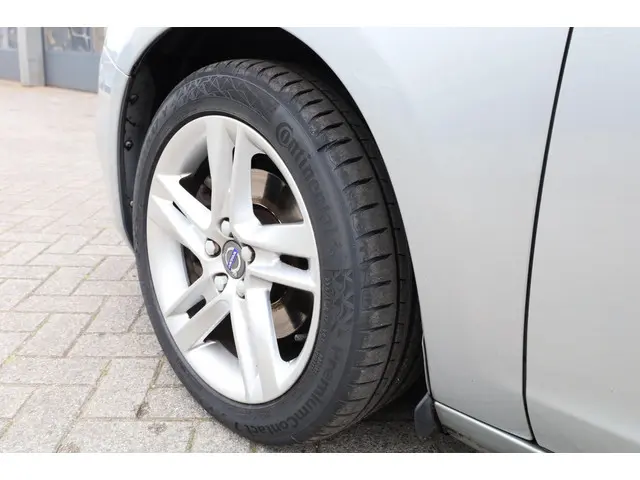 Volvo V60 2.0 T3 Nordic+ 2016 Benzine 11
