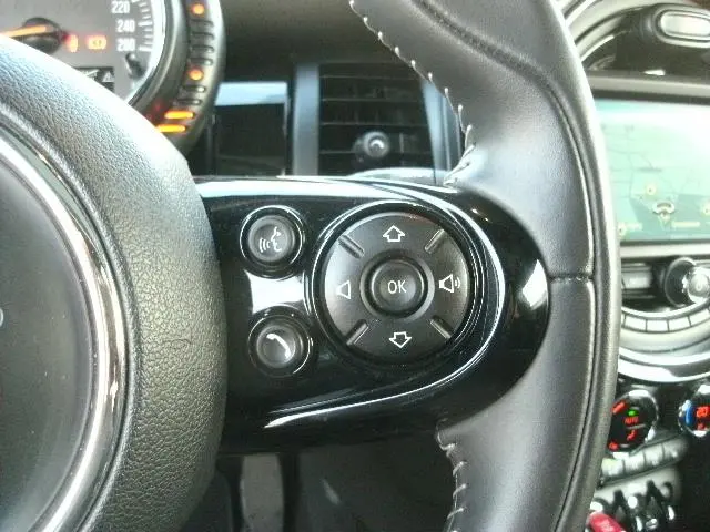 MINI Cooper Mini 1.5 Chili / VERKOCHT 2015 Benzine 15