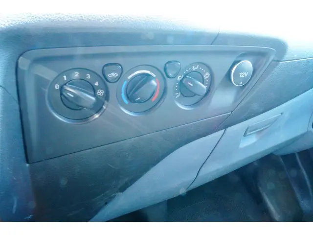 Ford Transit Custom 9 persoons, 112855km ! 2015 Diesel 14