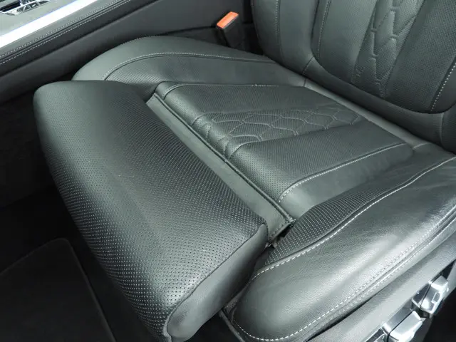 BMW X7 xDrive40i 2023 Benzine 17