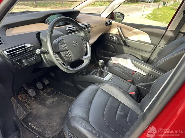 Citroën C4 Picasso 1.2 PureT. Exclusive 2016 Benzine 13