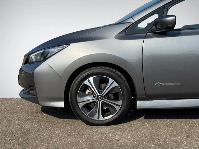 Nissan Leaf N-Connecta 40 kWh 2019 Elektrisch 8
