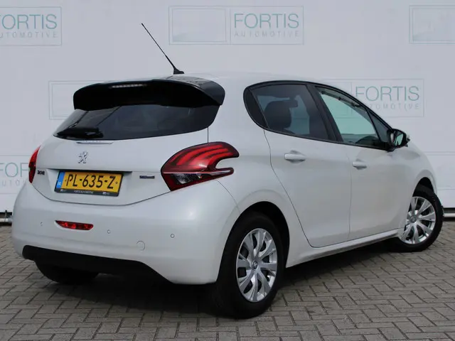 Peugeot 208 3