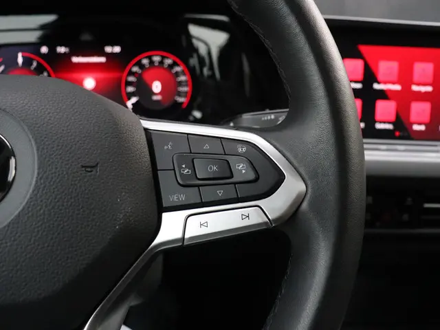 Volkswagen Golf 1.4 eHybrid 2021 Hybride Benzine 26