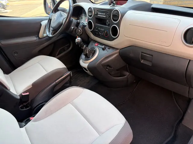 Citroën Berlingo 1.6 VTi Attraction 2014 Benzine 11