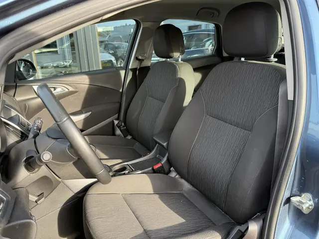 Opel Astra 1.4 Blitz 2014 Benzine 8