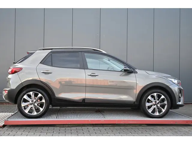 Kia Stonic 3