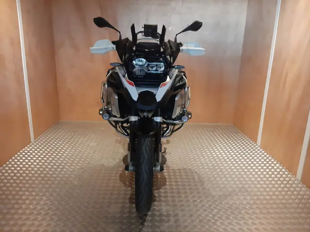BMW R 1250 GS Adventure 3