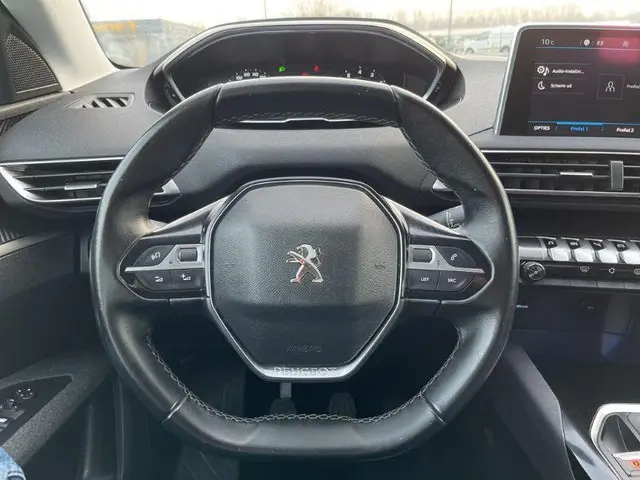 Peugeot 5008 1.2 PureTech Active 2019 Benzine 11