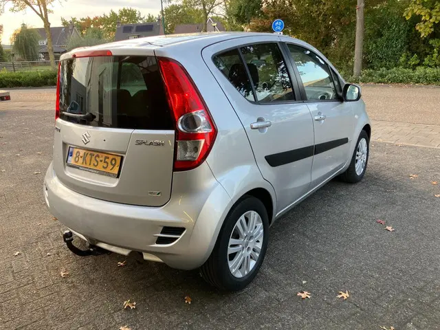 Suzuki Splash Exclusive Airco/stoelverw. 2013 Benzine 11