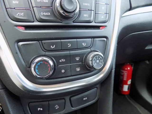 Opel Mokka 1.4 T Cosmo 6-Bak 2014 Benzine 10