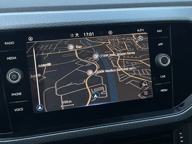 Volkswagen T-Cross 1.0 TSI R-Line Automaat 2022 Benzine 18