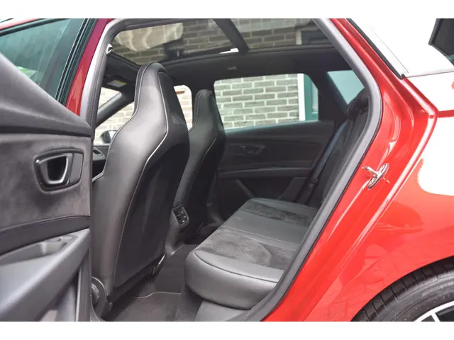 SEAT Leon ST 2.0 TSI 4DRIVE CUPRA 2019 Benzine 15