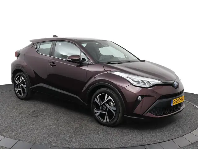 Toyota C-HR 1.8 Hybrid Dynamic 2023 Hybride Benzine 13