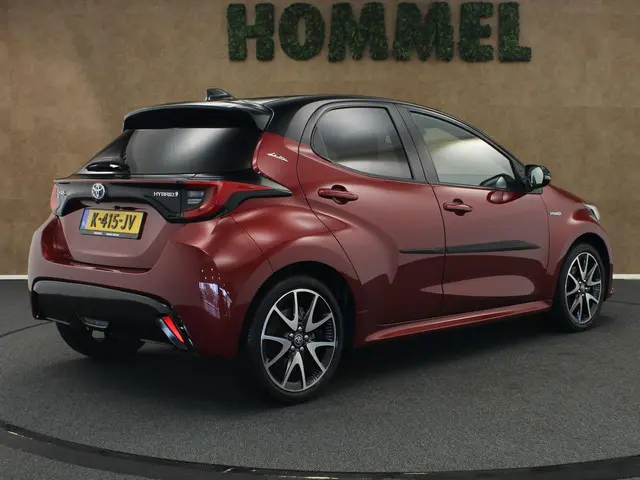 Toyota Yaris 1.5 Hybrid Executive 2020 Hybride Benzine 2