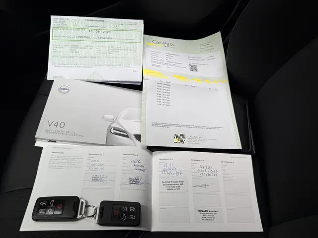 Volvo V40 1.5 T2 Inscription Automaat! 2019 Benzine 20