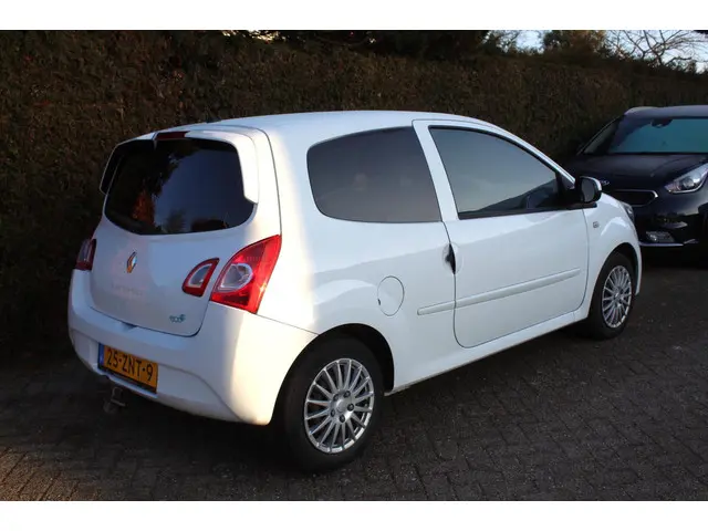 Renault Twingo 1.2 16V Collection 2013 Benzine 16