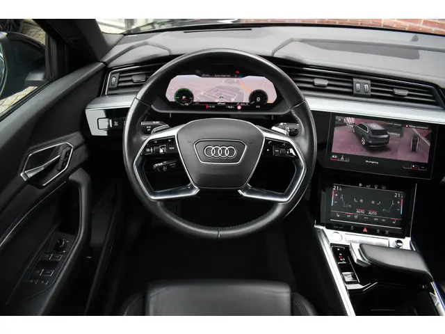 Audi e-tron 55 quattro S-Edition 2019 Elektrisch 23