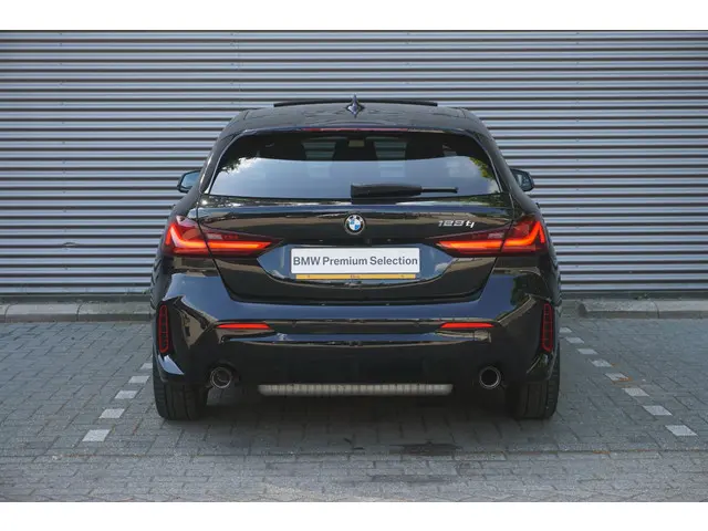 BMW 1 Serie 5-deurs 128ti 2024 Benzine 5