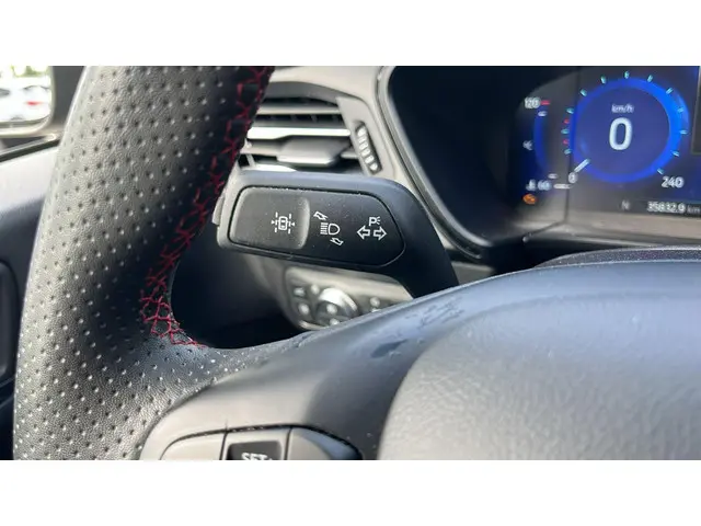 Ford Kuga 2.5 PHEV ST-Line 2023 Hybride Benzine 7
