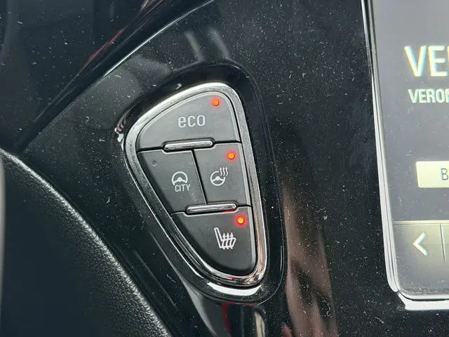 Opel Corsa 1.4 Online Edition 2018 Benzine 11