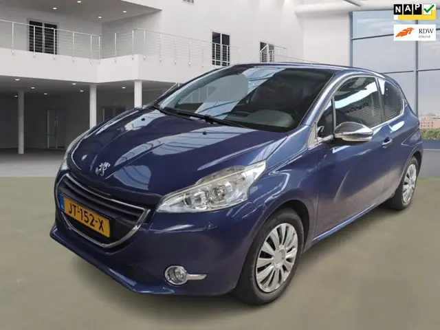 Peugeot 208 1.4 VTi Active 2012 Benzine