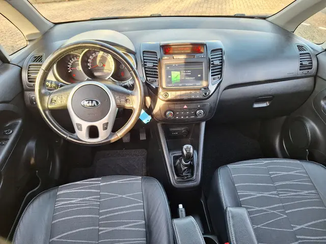 Kia Venga 3