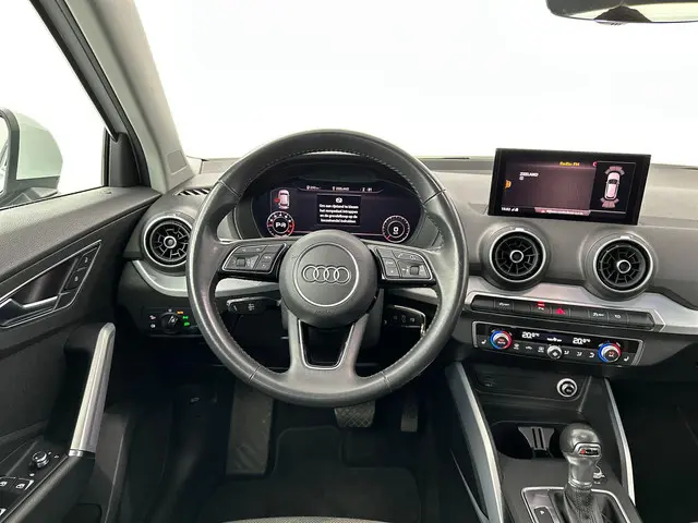 Audi Q2 35 TFSI CoD Automaat Virtual PDC 2019 Benzine 12