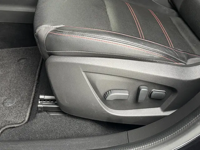 Renault Arkana 1.3 TCe 140 EDC R.S. Line 2021 Benzine 29