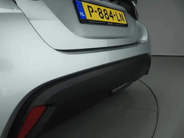 Toyota Yaris 1.5 Hybrid Active 2022 Hybride Benzine 31