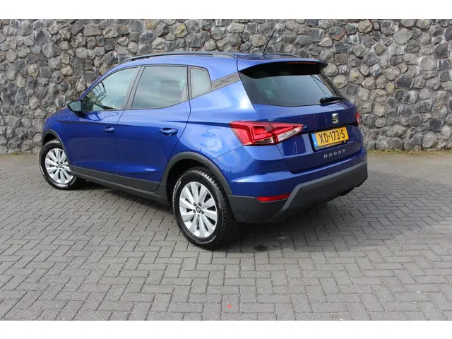 SEAT Arona 1.0 TSI Style Business Intense 2018 Benzine 2