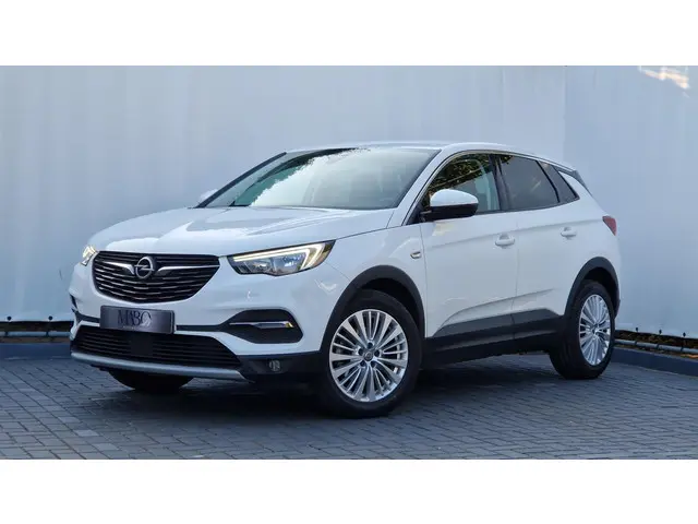 Opel Grandland X 2