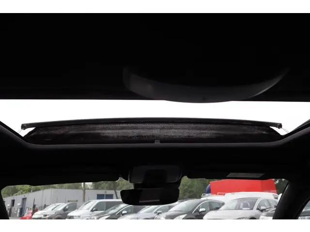 Volvo S60 2.0 D4 R-Design 2015 Diesel 21