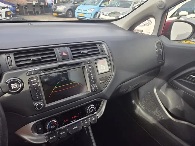 Kia Rio 1.2 CVVT Super Pack 2013 Benzine 12