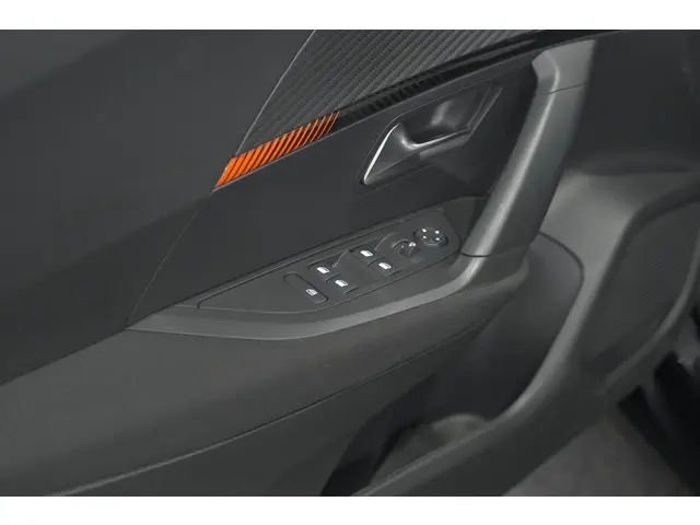 Peugeot 2008 PureTech 130 Active 2023 Benzine 23