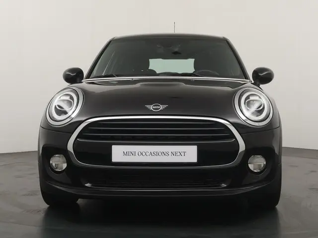 MINI 5-Deurs Cooper 2019 Benzine 6