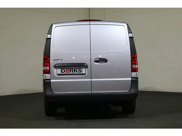 Mercedes-Benz eVito 112 L3 60 kWh Led 2025 Elektrisch 8