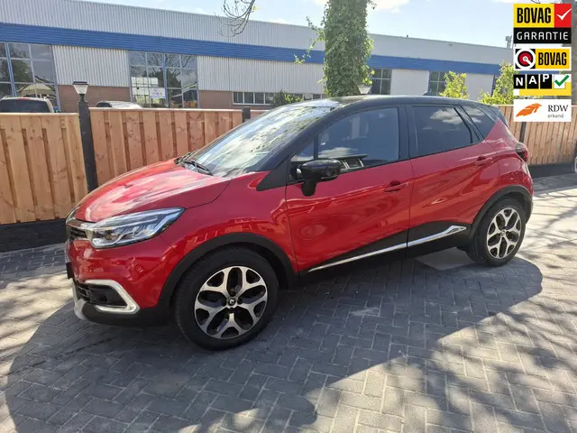 Renault Captur 0.9 TCe Bose 2018 Benzine