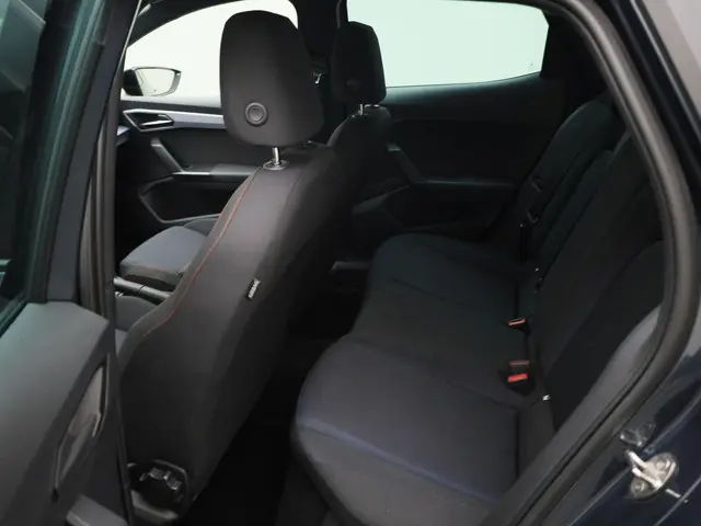 SEAT Ibiza 1.0 EcoTSI/110PK FR DSG 2024 Benzine 18