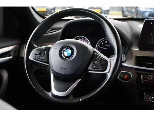BMW X1 sDrive20i 2021 Benzine 11