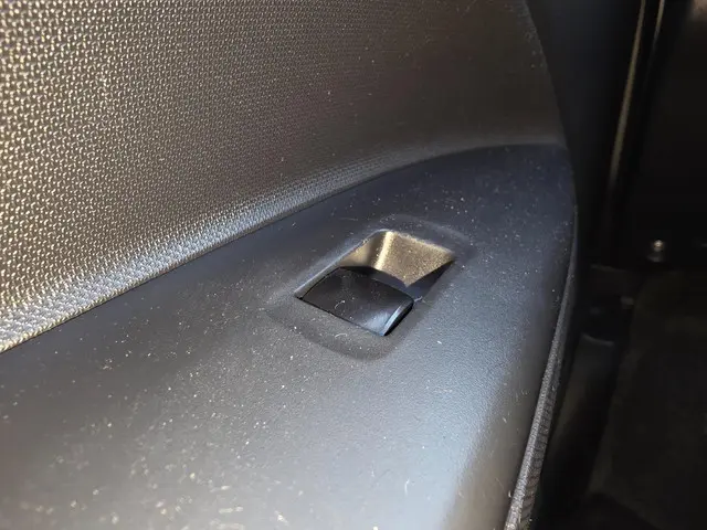 Mitsubishi Space Star 1.0 Entry 2015 Benzine 16