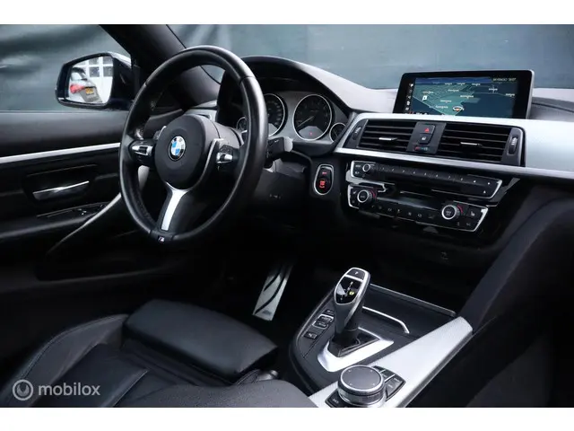 BMW 4 Serie Coupé 440i High Executive 2017 Benzine 43