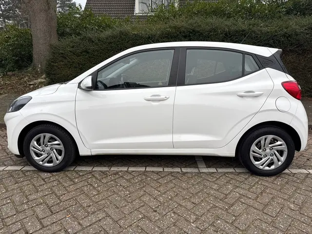 Hyundai i10 1.0 Comfort 5-zits 2022 Benzine 8