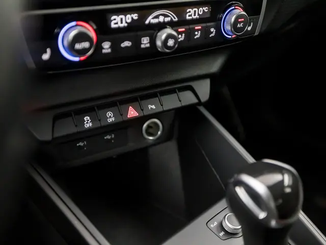 Audi A1 Sportback 25 TFSI S-Line Sport 2021 Benzine 23