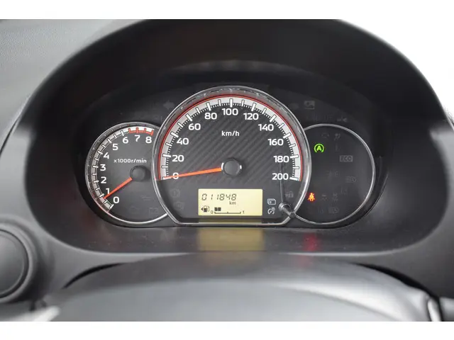 Mitsubishi Space Star 1.2i-12V ISG Connect+ 2023 Benzine 7