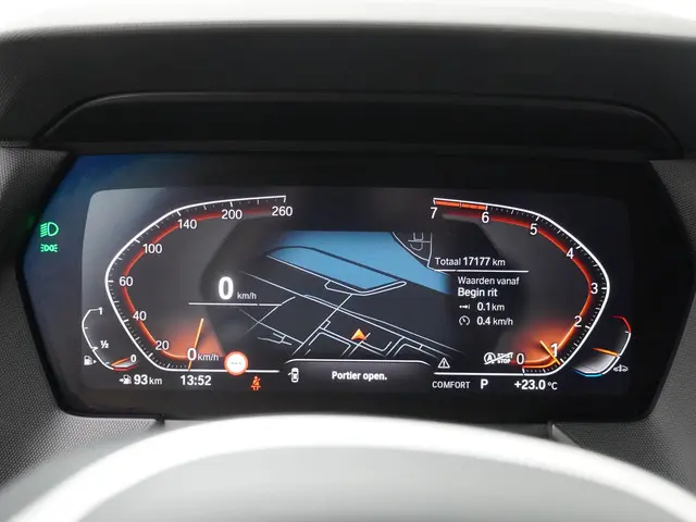 BMW 1 Serie 118i 2024 Benzine 3