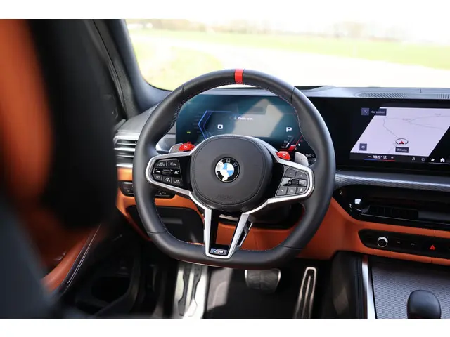 BMW M3 3-serie Touring xDrive Competition 2025 Benzine 28