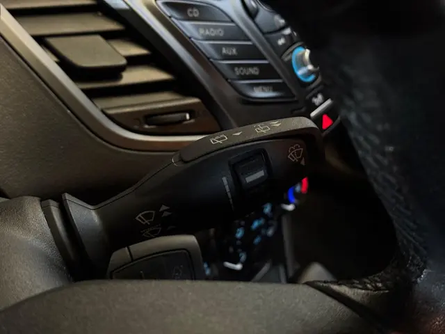 Ford Fiesta 1.0 EcoB. Style Automaat Airco 2016 Benzine 23