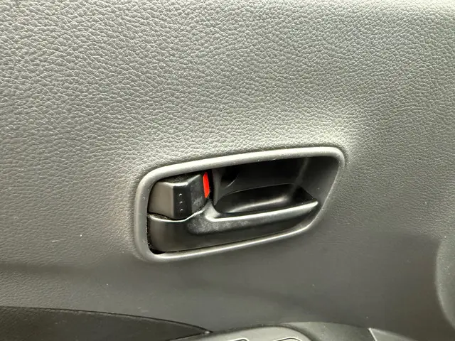 Suzuki Celerio 1.0 Comfort | 1e eigenaar | 2018 Benzine 28